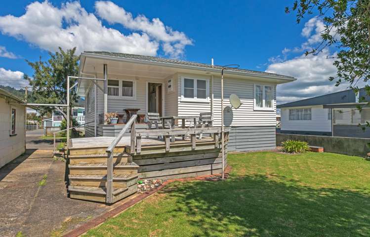 18 Tatahi Street Te Puru_19