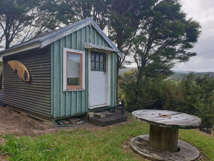 4C Moana Crescent Kennedy Bay_9