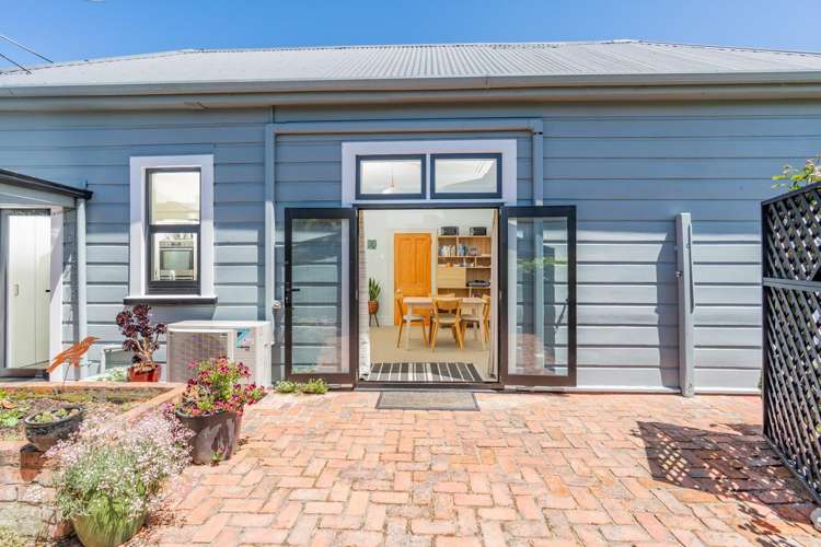 10 Maybank Street North East Valley_18