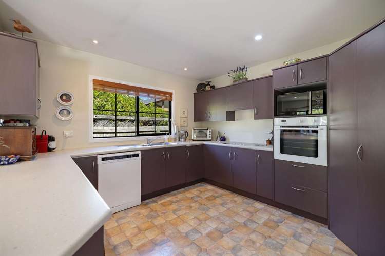 4 Innes Place Arrowtown_11