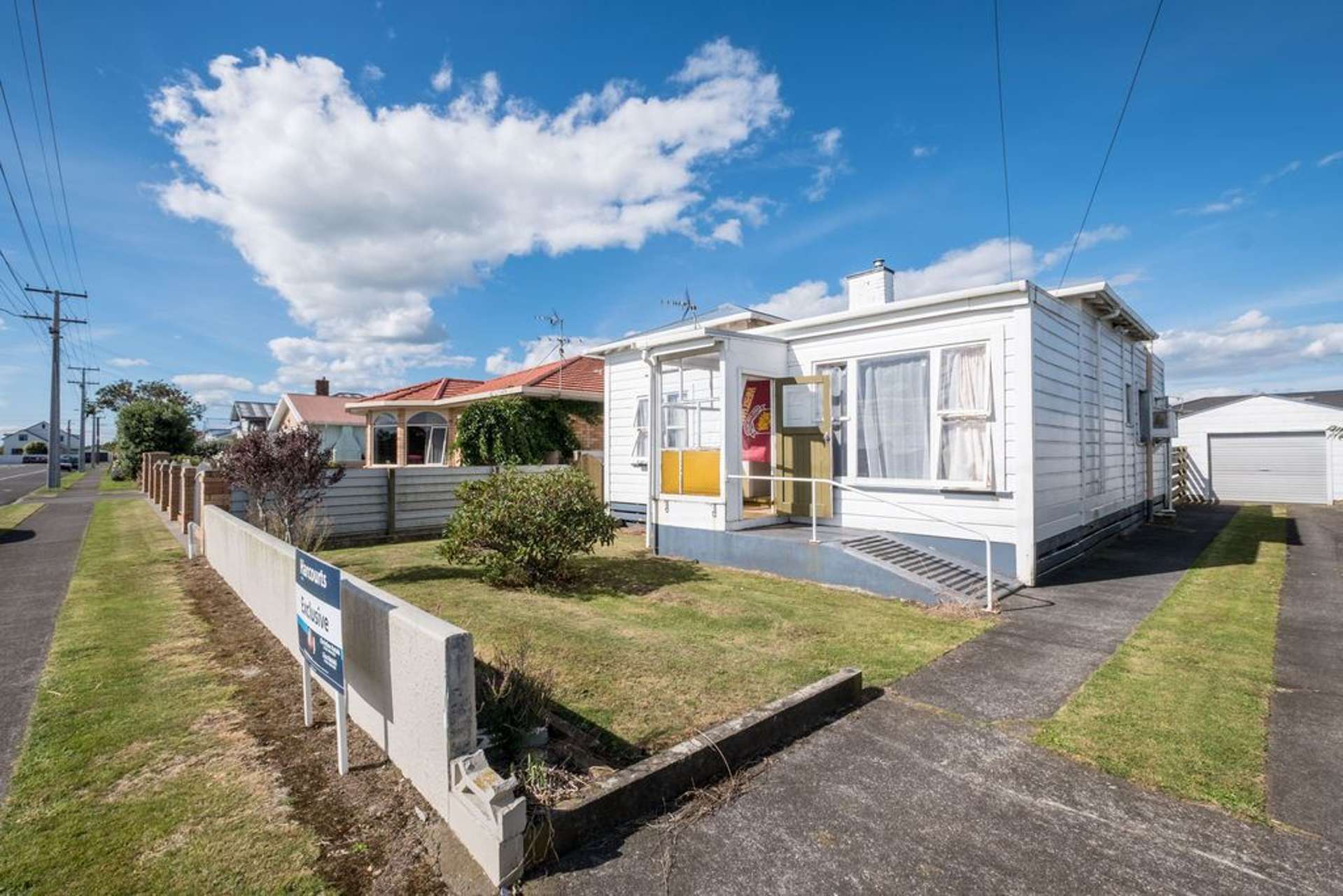 64 Disraeli Street Hawera_0