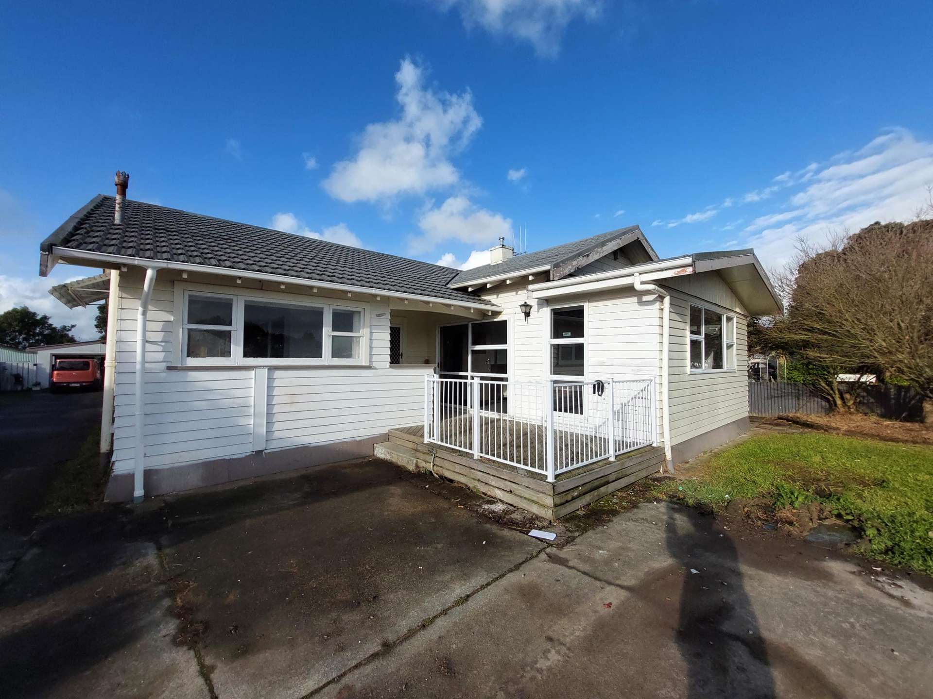 5 Moore Street West End_0