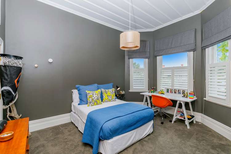 32 Cheltenham Road Devonport_18