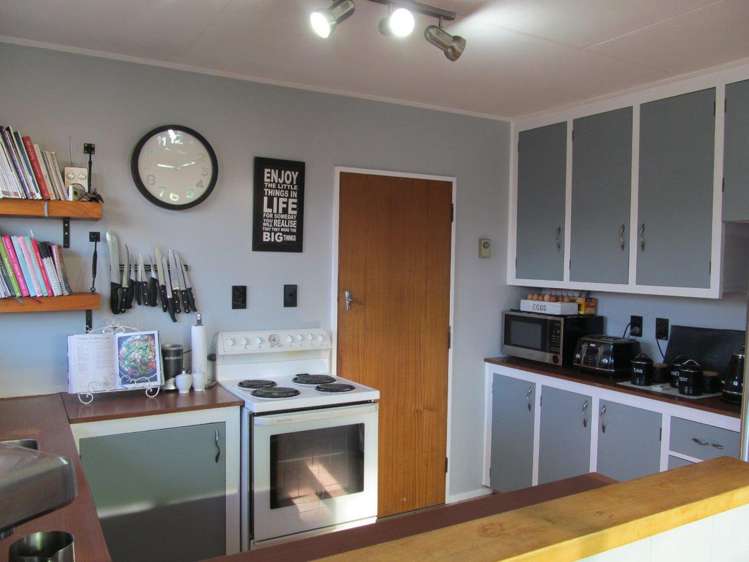 10 Blackmore Crescent Alexandra_6