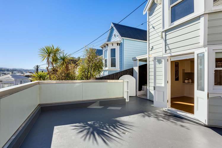 27 Princess Terrace Newtown_5