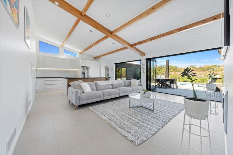 17 Wainoni Heights Greenhithe_6