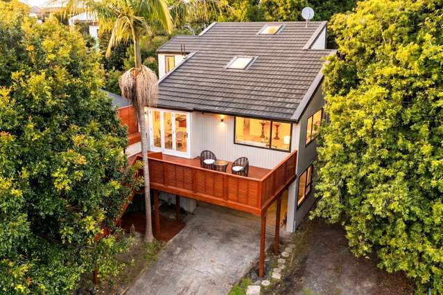 Walk To Rangitoto College, Charming & Affordable