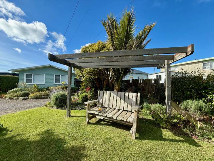 19 Lorenzen Bay Road Raglan_49