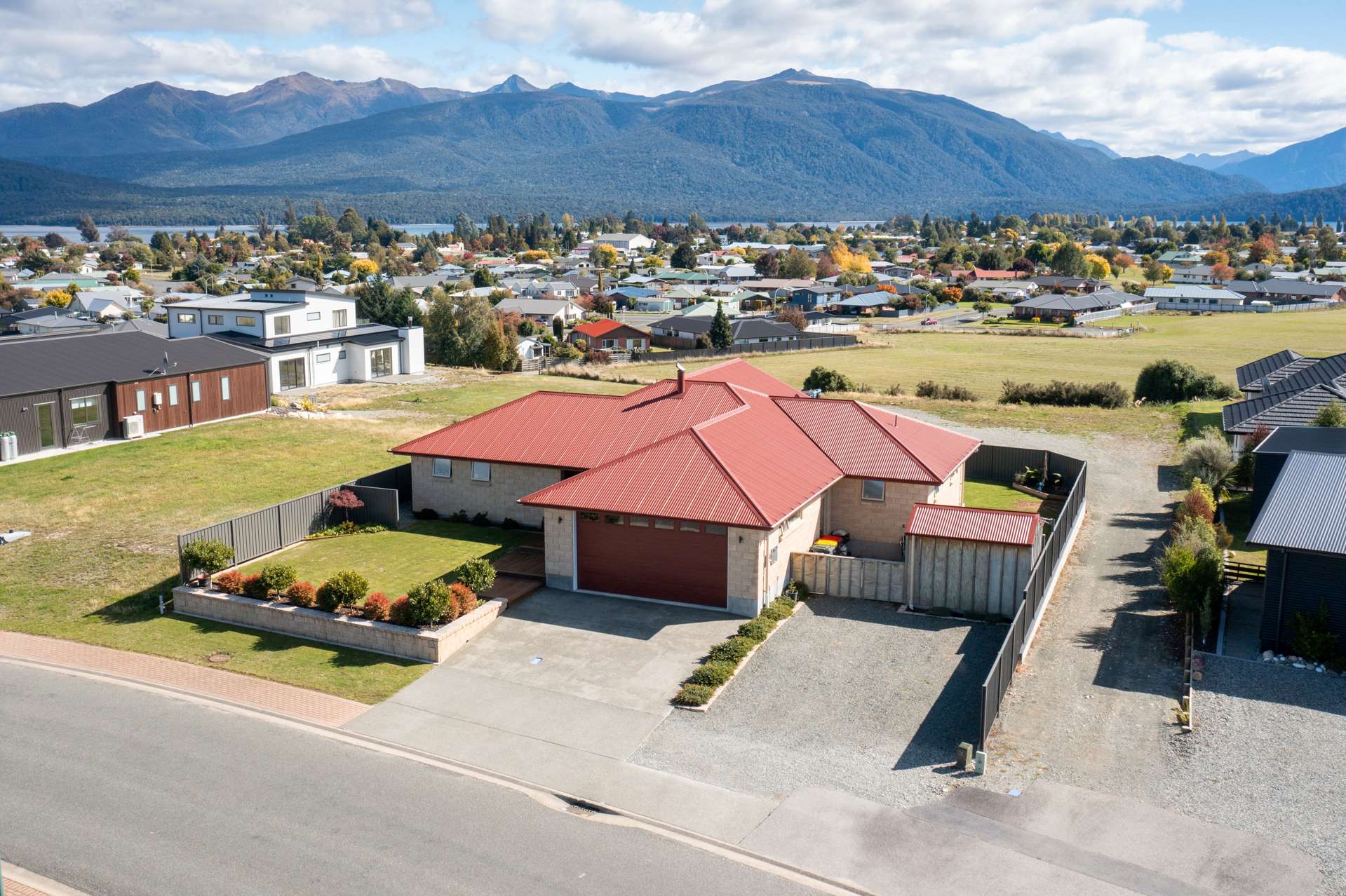 51 Burnby Drive Te Anau_0