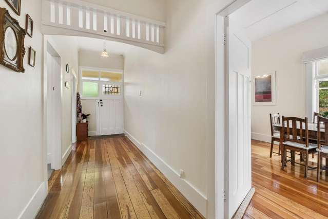 6 Valley Road Northcote_2