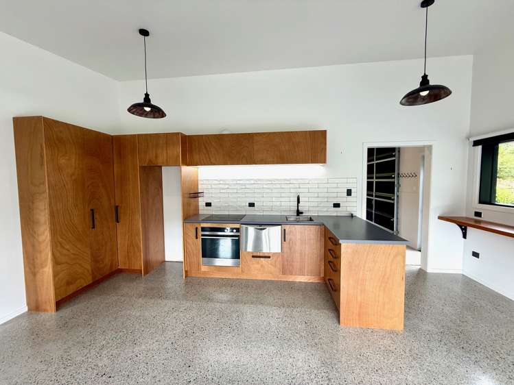 7 Maungatawhiri Road Raglan_26