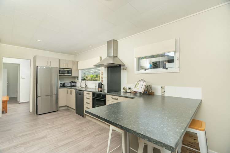 10 Te Puia Street Kamo_7