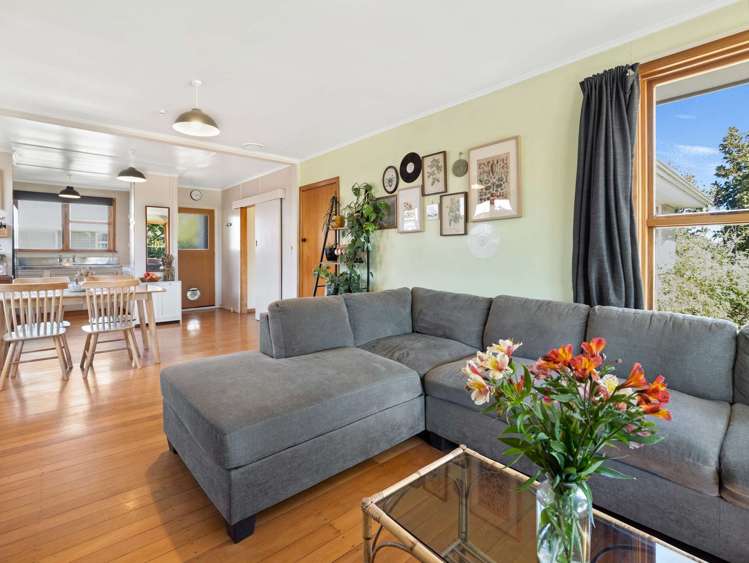 18 North Terrace Darfield_9