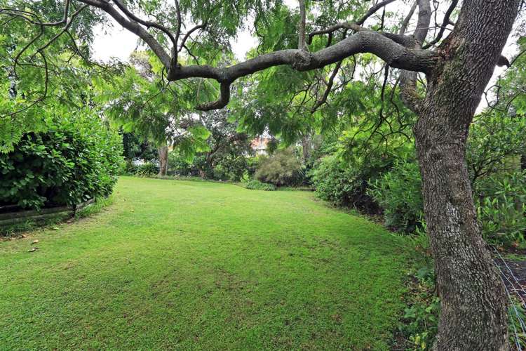 66 Gillies Crescent Waimarama_16