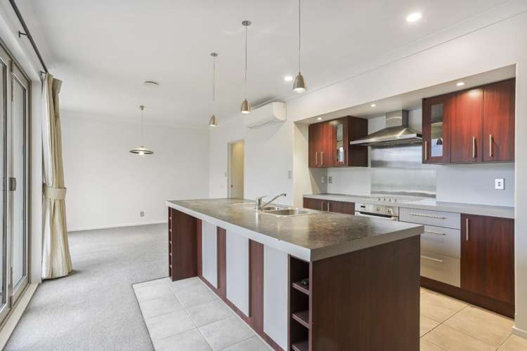54 Pentecost Road 11353_5