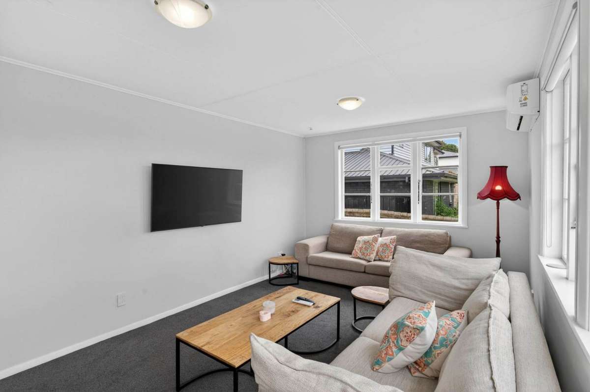 26 Inglewood Street_5