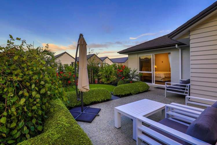 64 Colonial Drive Silverdale_47