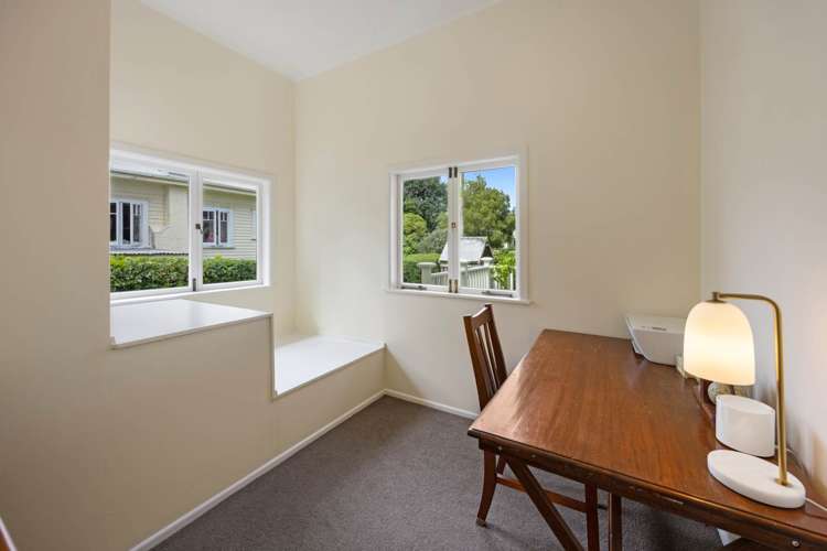 5 Crescent Road Epsom_9