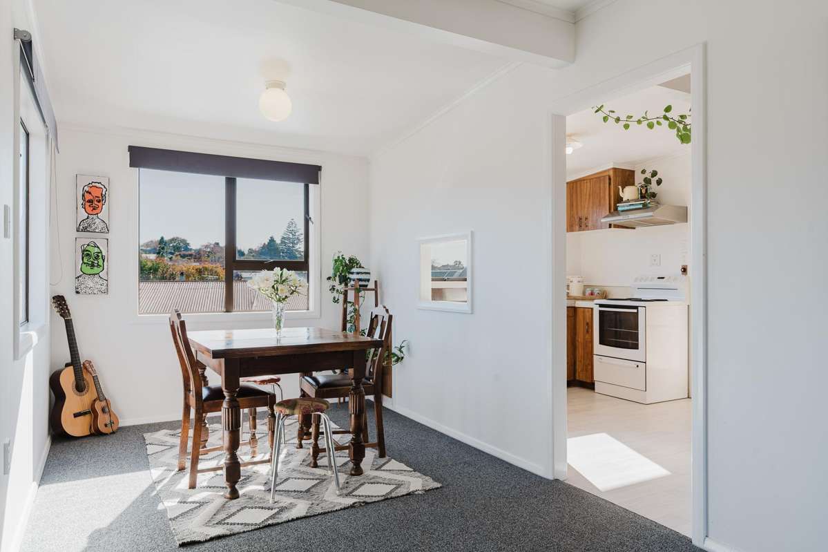 690 Teasdale Street_4