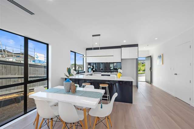 8 Whale Bay Rise Gulf Harbour_4