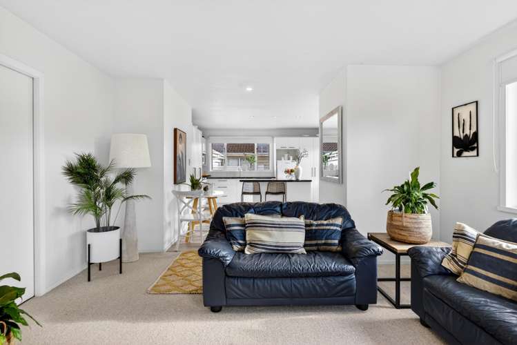 1/11 Chester Street Taradale_4