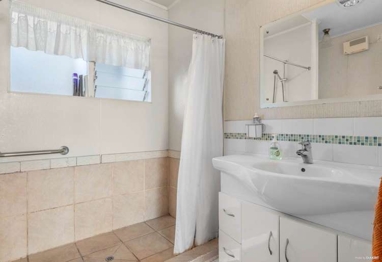 6 Lucas Place Manurewa_9