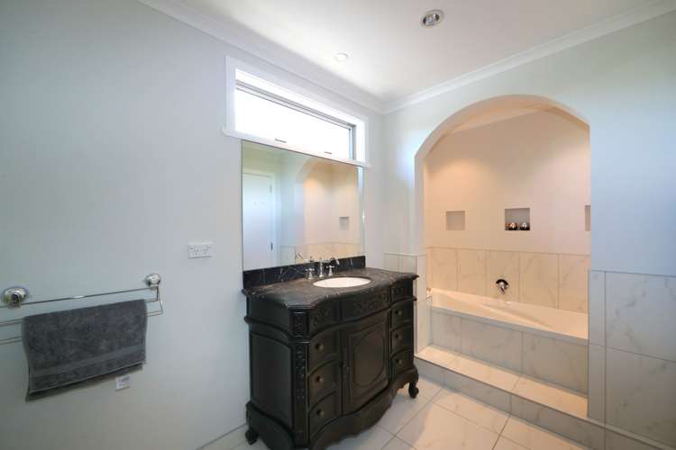 3 Onyx Place Awatoto_13