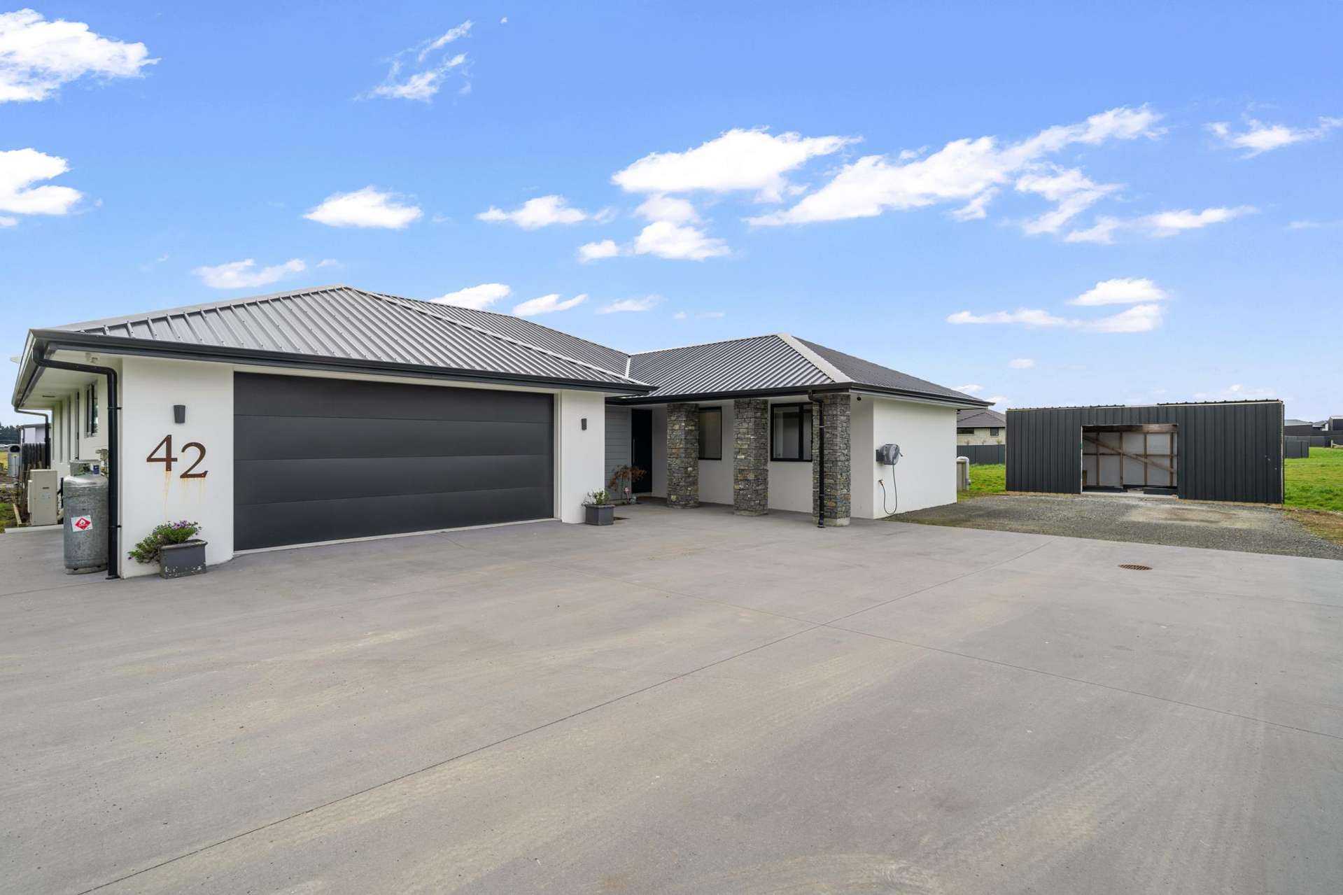 42 Arcadia Place Seaward Bush_0