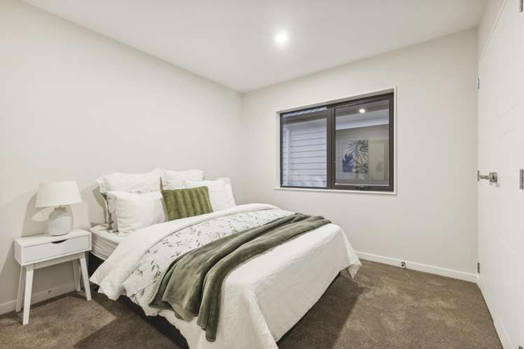 38 Christella Street Flat Bush_15