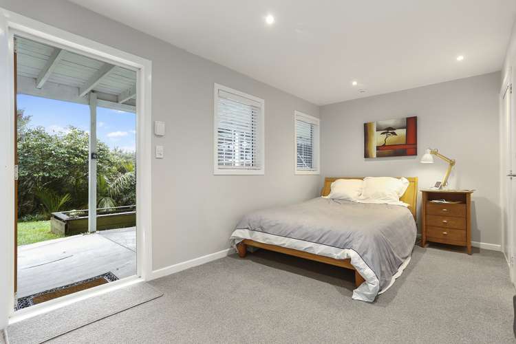 3 The Drive Titirangi_17