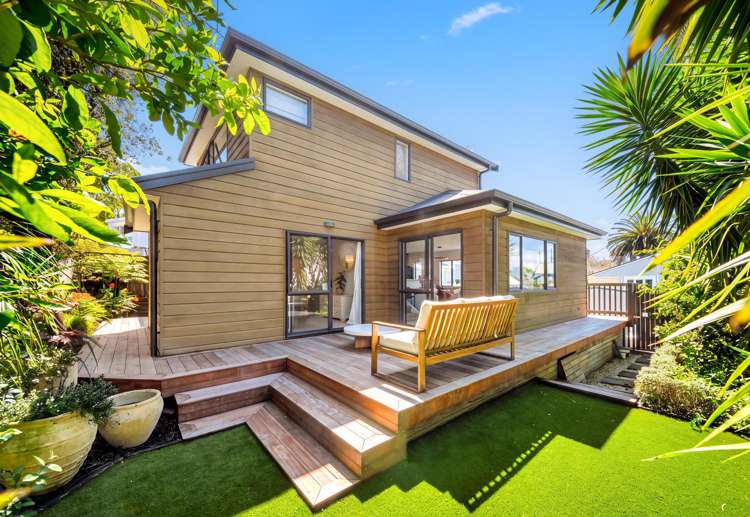 2/23 Stafford Road Northcote Point_1