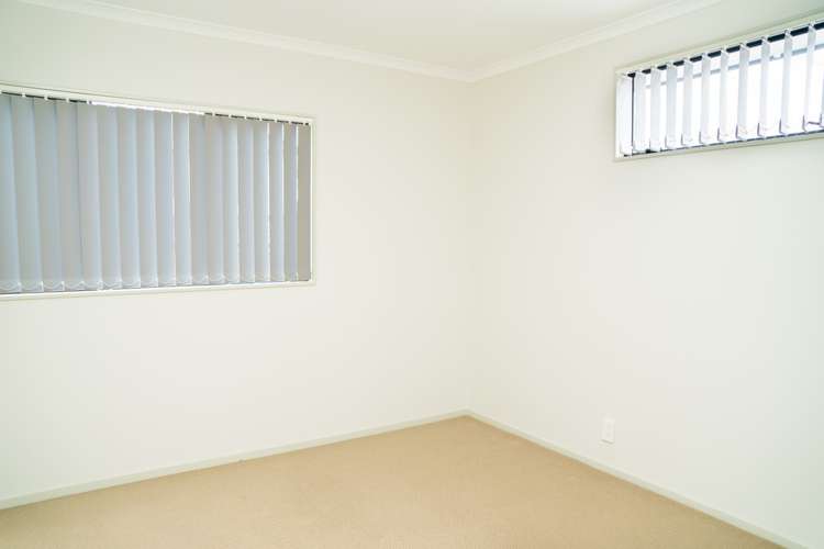 37 Peninsula Road Mangere_9
