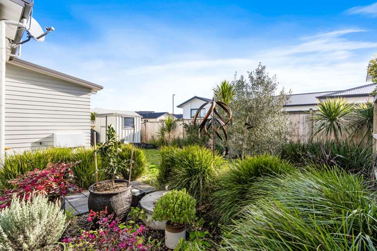 15a Marine Garden Crescent Beachlands_14