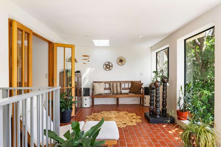 74 Ranui Crescent Khandallah_2