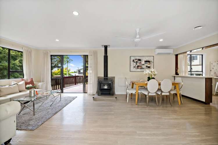 202 Royal Road Massey_10