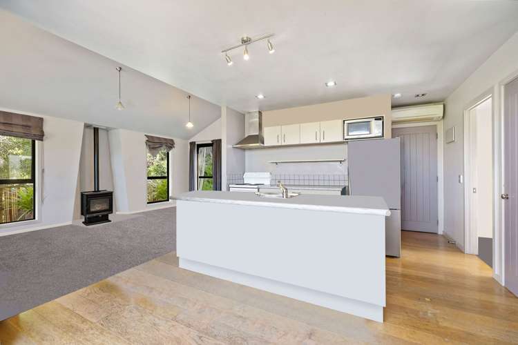 15 Woodbury Rise, Golden Heights, Queenstown_15