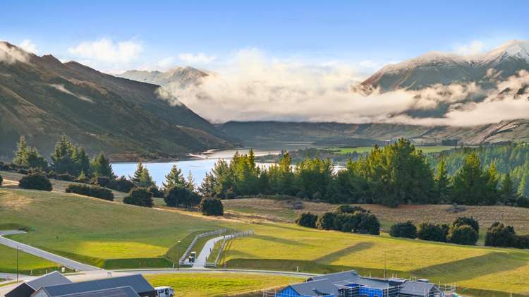 35 Carrickmore Crescent Wanaka_1