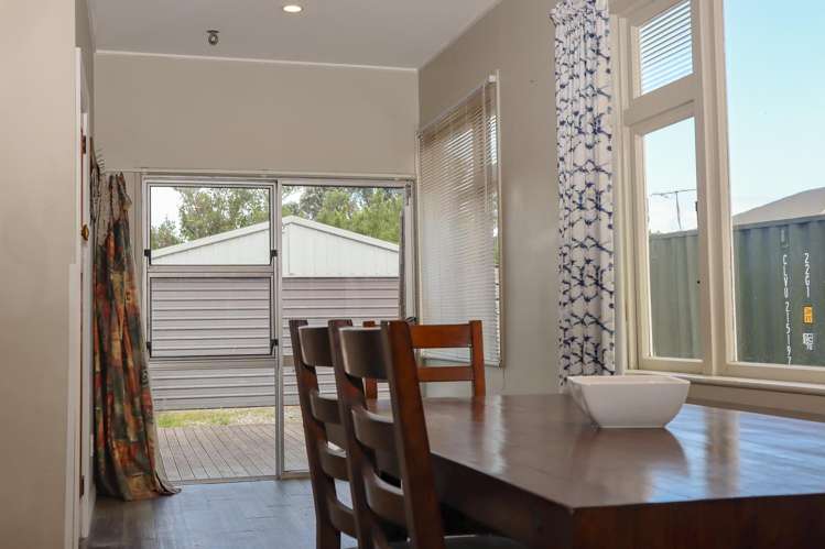 114 Blake Street Blaketown_6