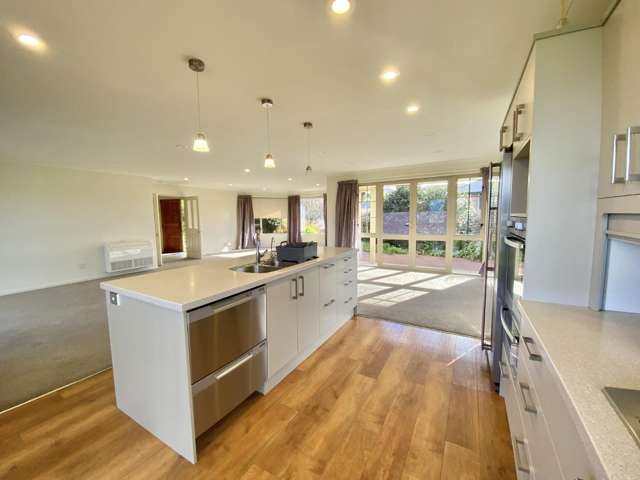 10 Coutts Place 11192_2