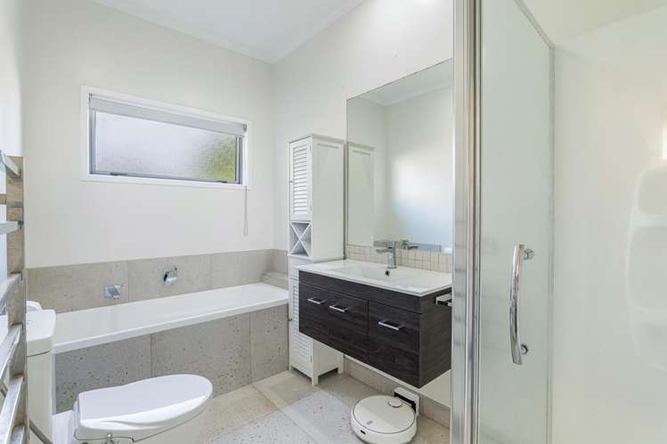 51 Cape Cod Drive Gulf Harbour_11