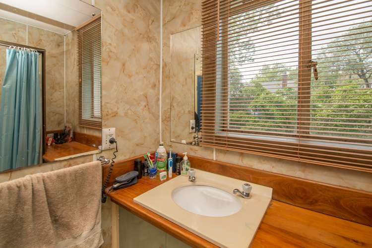 26 Sarsfield Street Southbridge_9