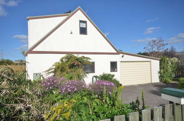 1b Stephens Place Hairini_22