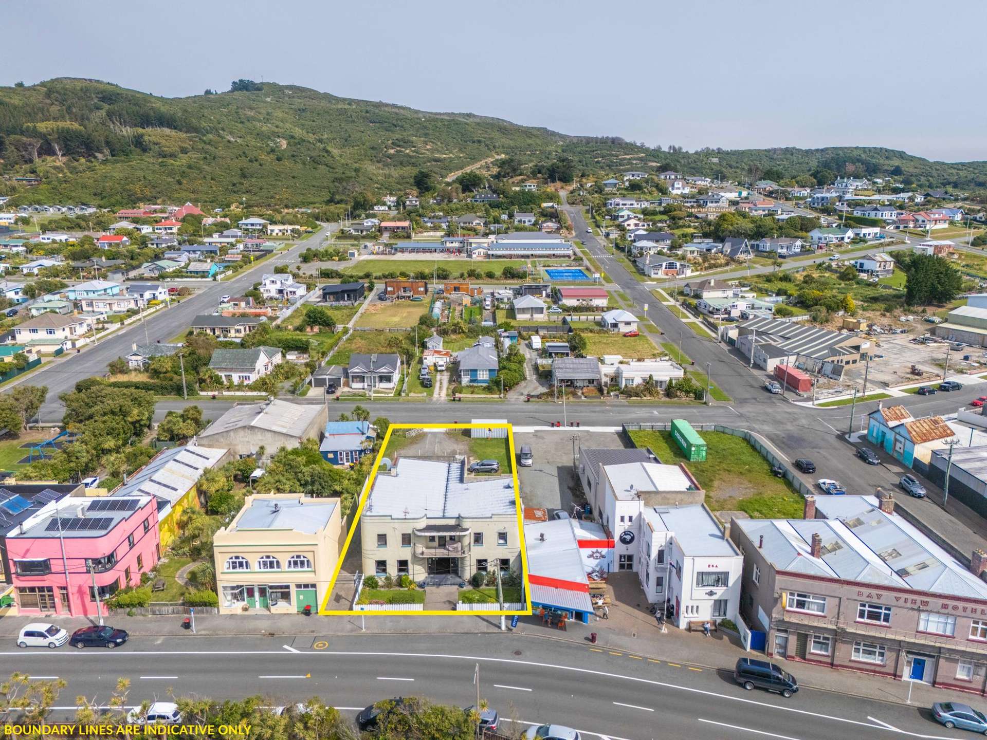 40 Gore Street + 41 Barrow Street Bluff_0