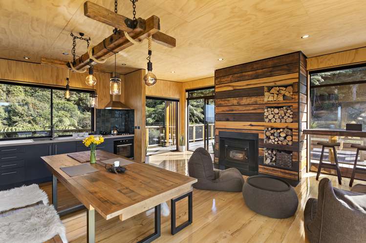 63a Cundys Road Featherston_5