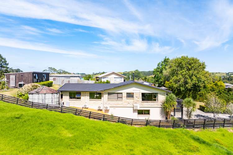 5 Skelton Crescent Paparoa_32