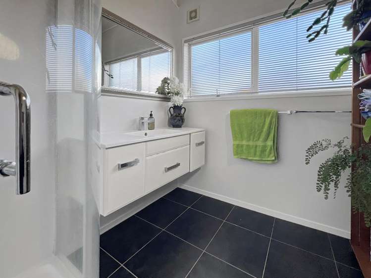 1/30 Turama Road Royal Oak_13