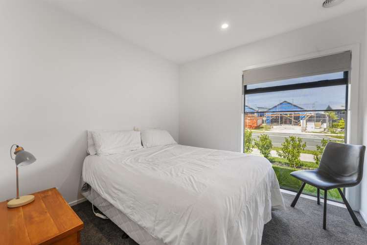 12 Repo Street Wharewaka_11