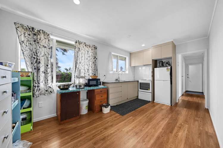 1,2,3/13 Huia Road Papatoetoe_13