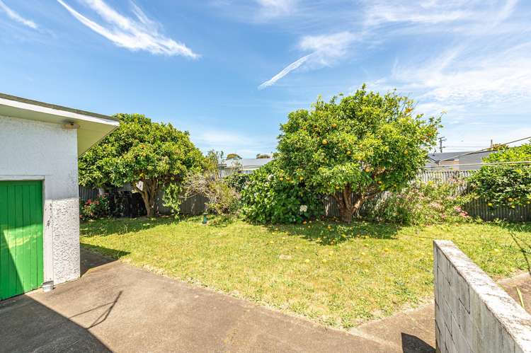 7 Lindsey Crescent Springvale_2