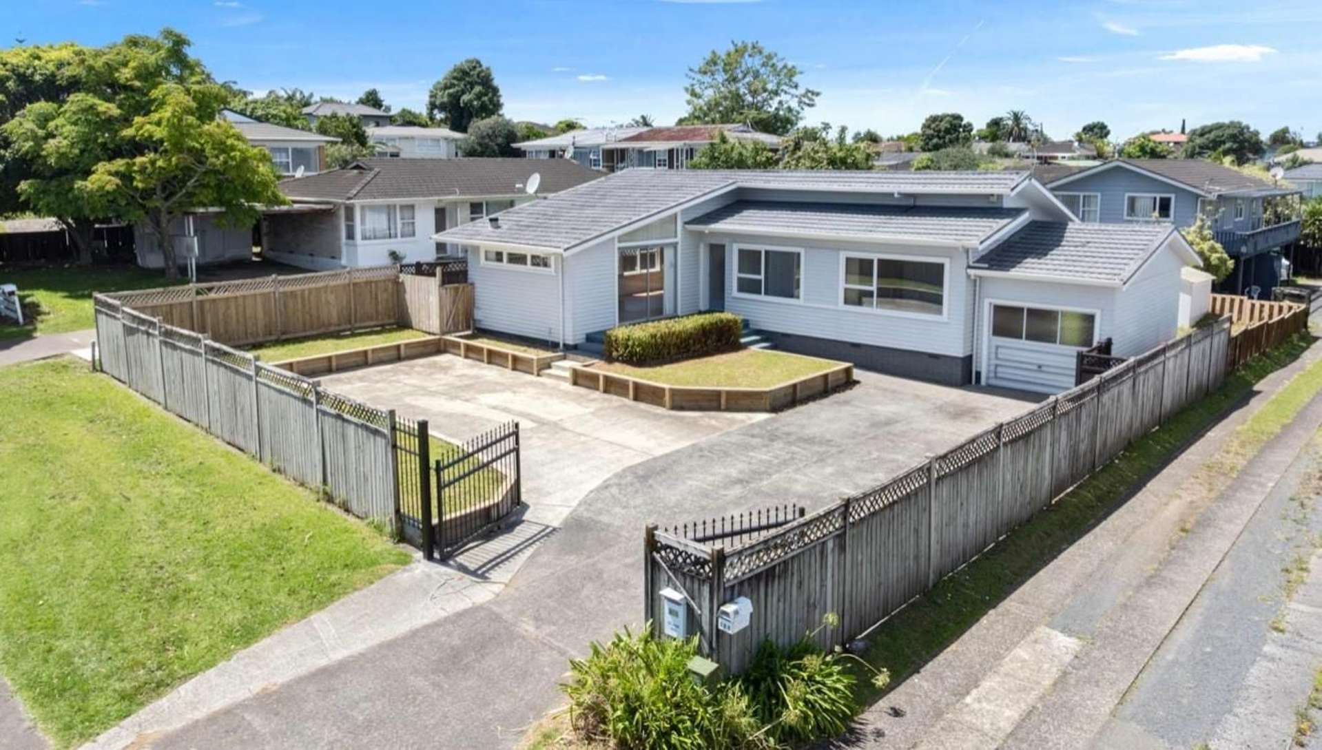 355 Pakuranga Road Pakuranga Heights_0